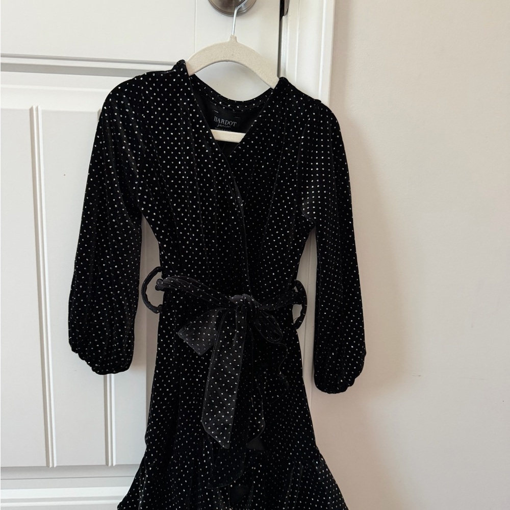 NWT! Bardot Junior Black Dress